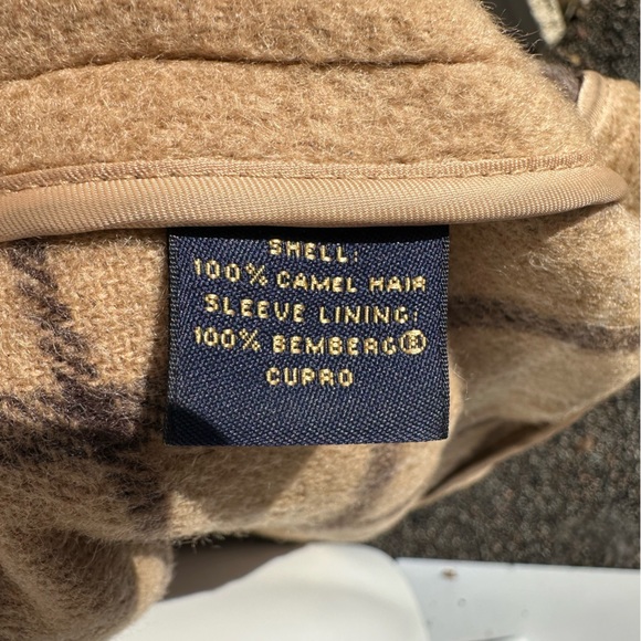 Brooks Brothers Duffle Coat Camel Hair Men’s size XL extra large gently pre worn - Picture 2 of 8